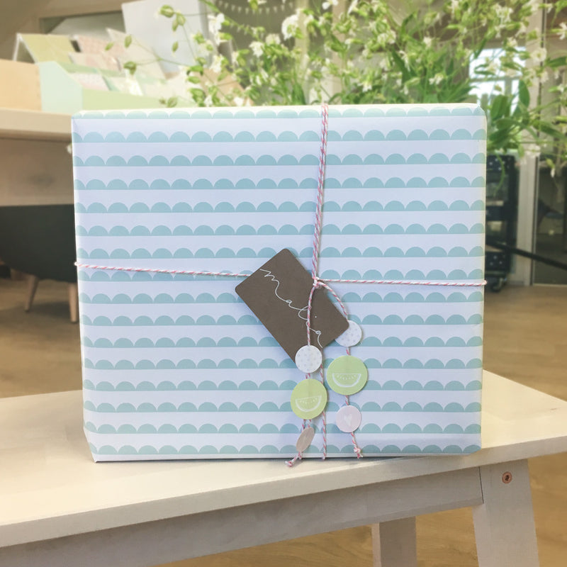 Ines | Geschenkpapier Glanz